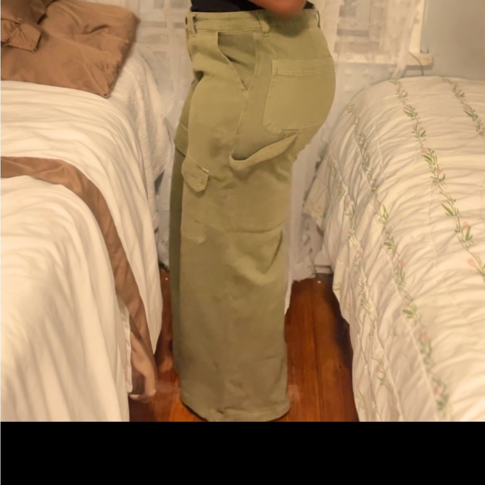 Green Cargo pants!
